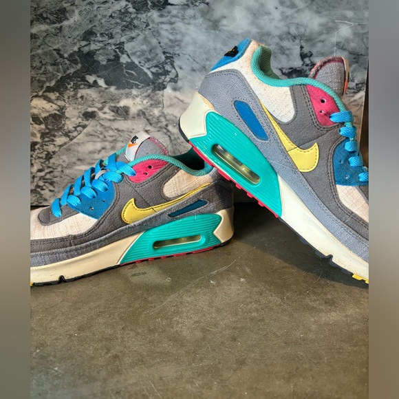 Nike Air Max SE Air Sprung Phantom Iron Grey “Bee’s” Size Women’s 8 - Picture 9 of 15